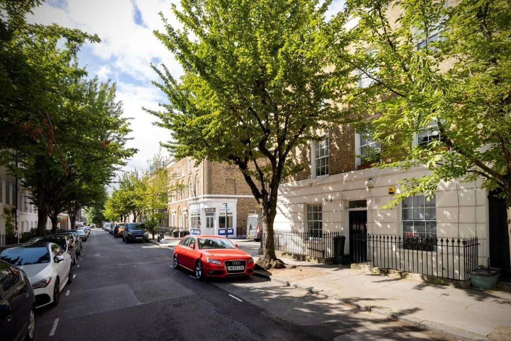 Сasa de vacaciones Kings Cross, Self-contained House & Private Garden Londres