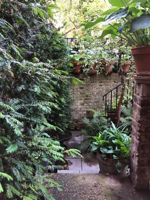 Сasa de vacaciones Kings Cross, Self-contained House & Private Garden *